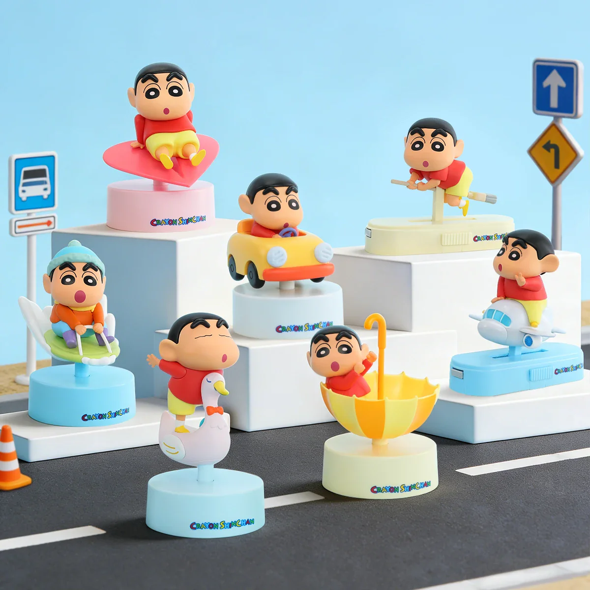 CRAYON SHINCHAN LET'S GO TOGETHER! SERIES BLIND BOX - Image 3