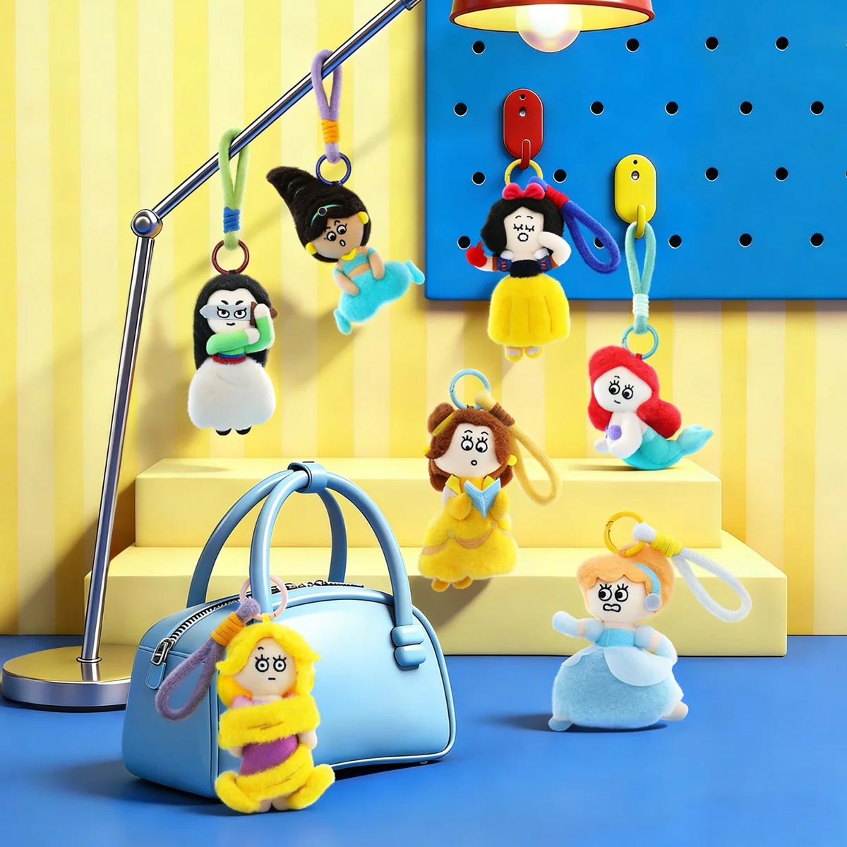 DISNEY PRINCESSES ON THE RUN PLUSH KEYCHAIN - Image 10