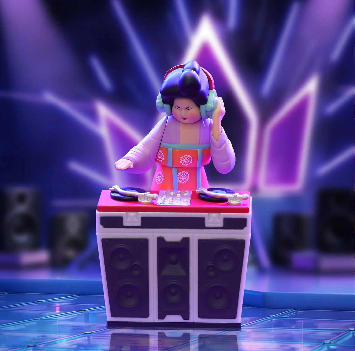 MODERN ANCIENTS SERIES - PARTY QUEEN - Image 8