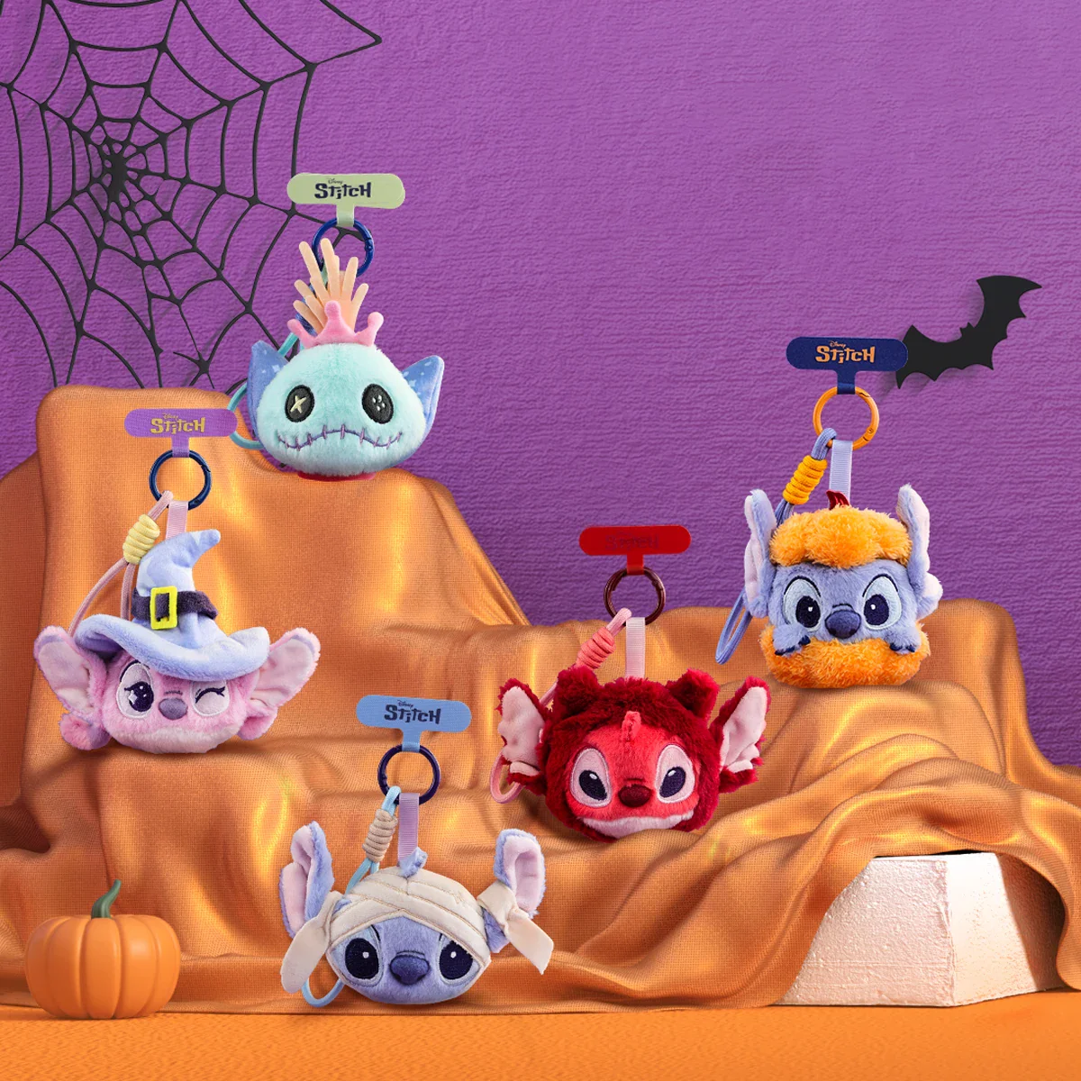 STITCH LET'S MAKE MISCHIEF SERIES – PLUSH PHONE STRAP BLIND BOX - Image 3